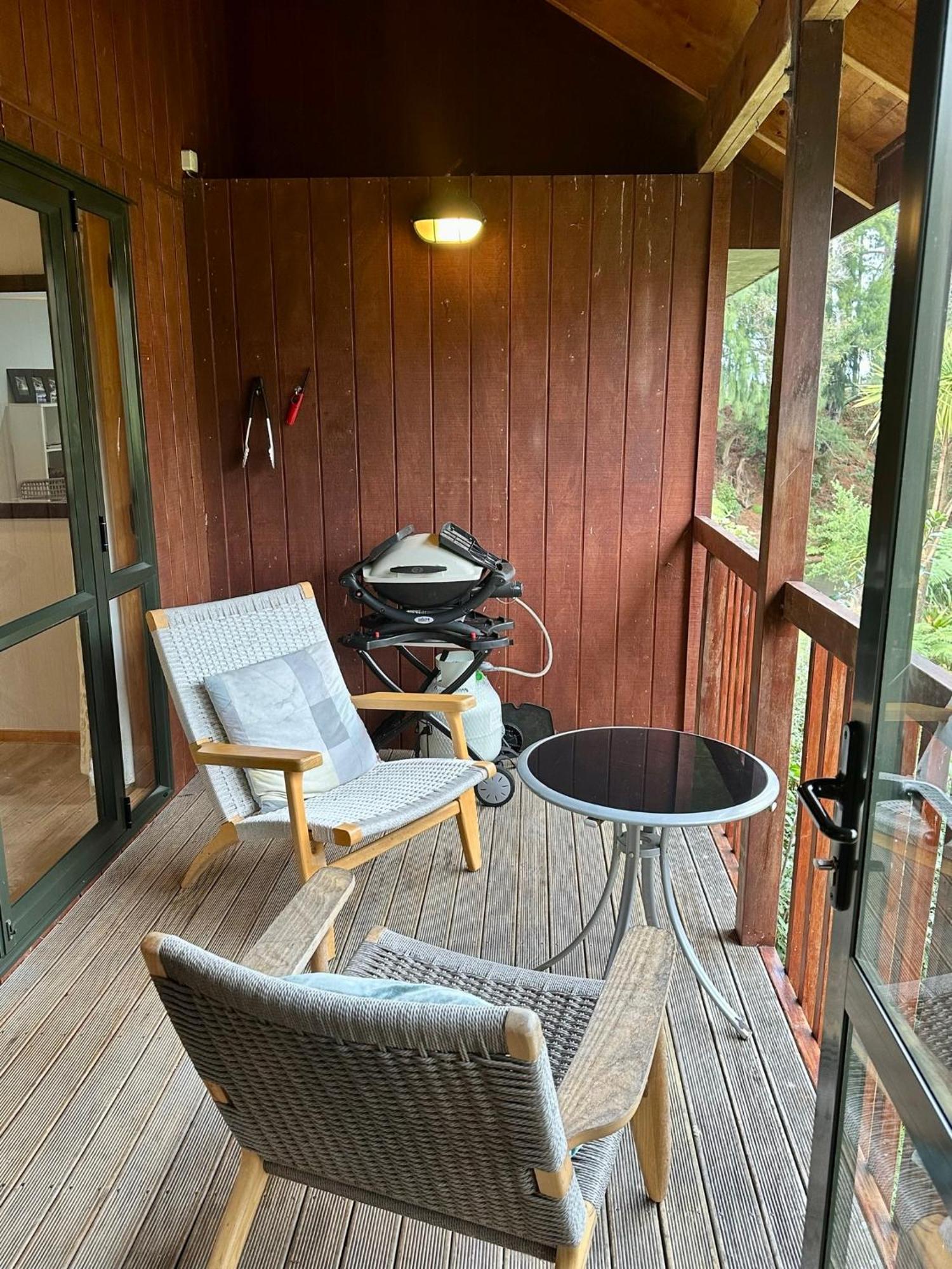 Chalet Peaceful In Beautiful Landscaped Native Bush Gully